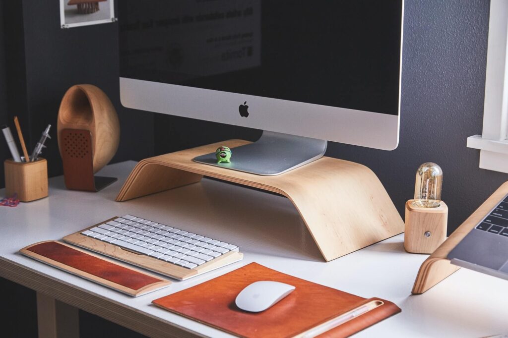 A Quick Common Sense Guide to Website Redesign in 2021 3 How to choose a professional redesigner