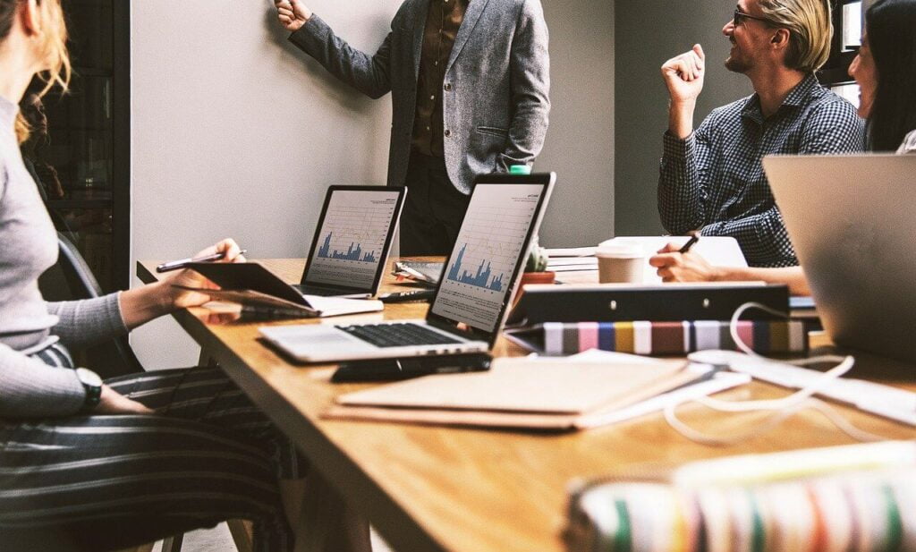 B2B website goals- 6 amazing benefits of websites in b2b marketing 3 Increased efficiency and productivity
