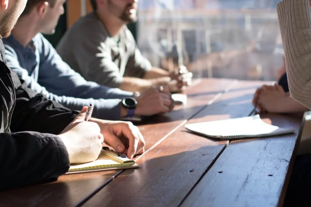 How to market your business in Canada in 10 Effective Steps